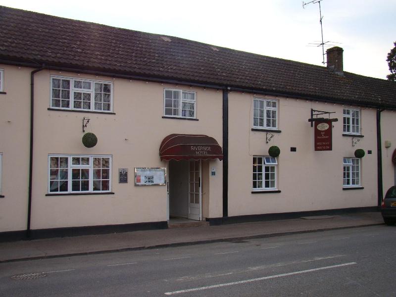 The Riverside Hotel - Genel