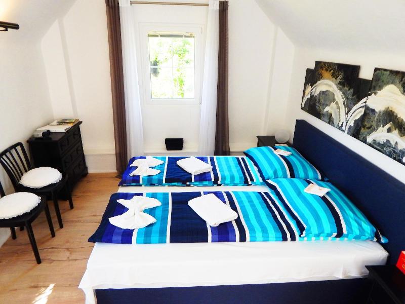 Ferienhaus BLACK & WHITE - Oda