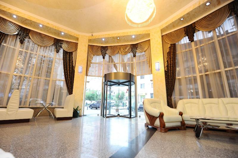 Hotel Aisi - Lobi