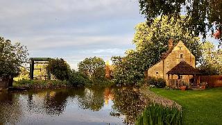 River Nene Cottages fotoÄŸrafÄ±