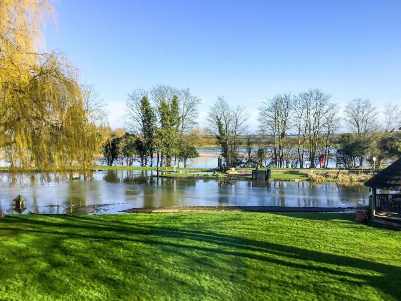 River Nene Cottages - Teras