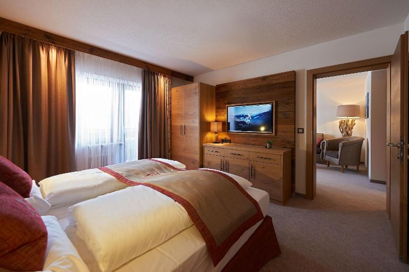 Boutique Hotel Herzhof Garni - Apartments - Oda