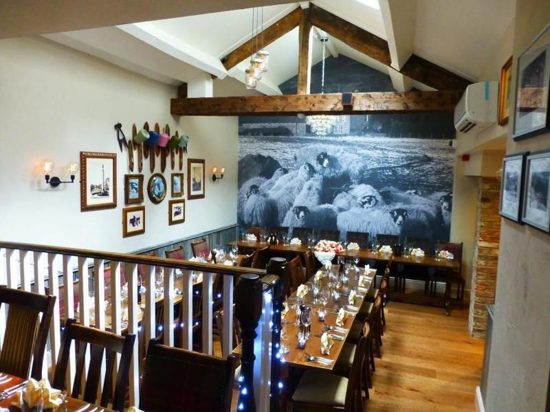 The Woolly Sheep Inn - Restoran