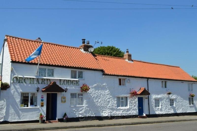 Orchard Lodge - Genel