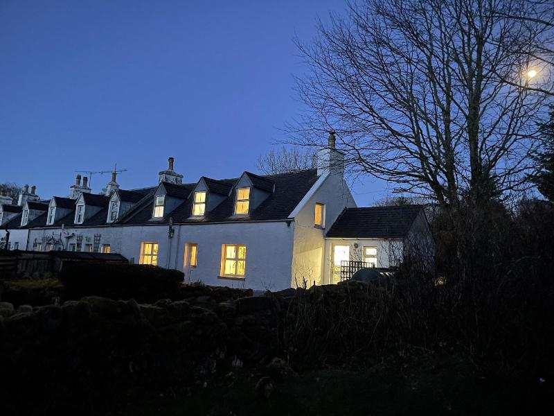 No 4 old Post Office row Isle of Skye - Book Now! - Genel