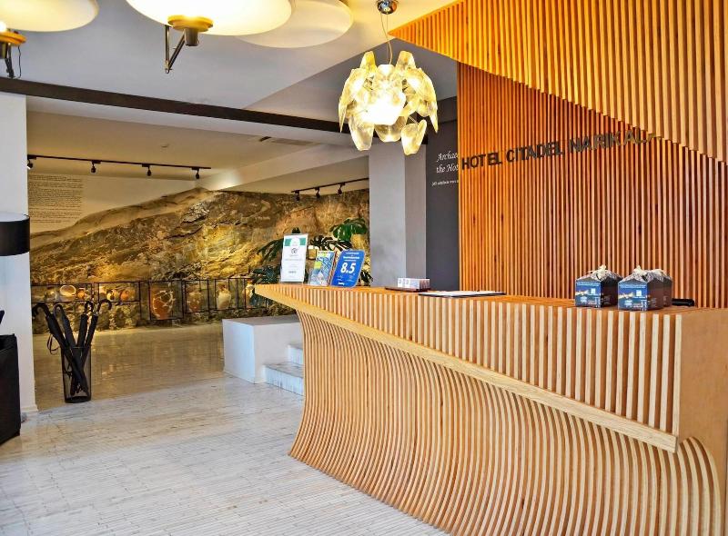 Citadel Narikala Hotel - Lobi