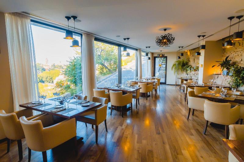 Citadel Narikala Hotel - Restoran