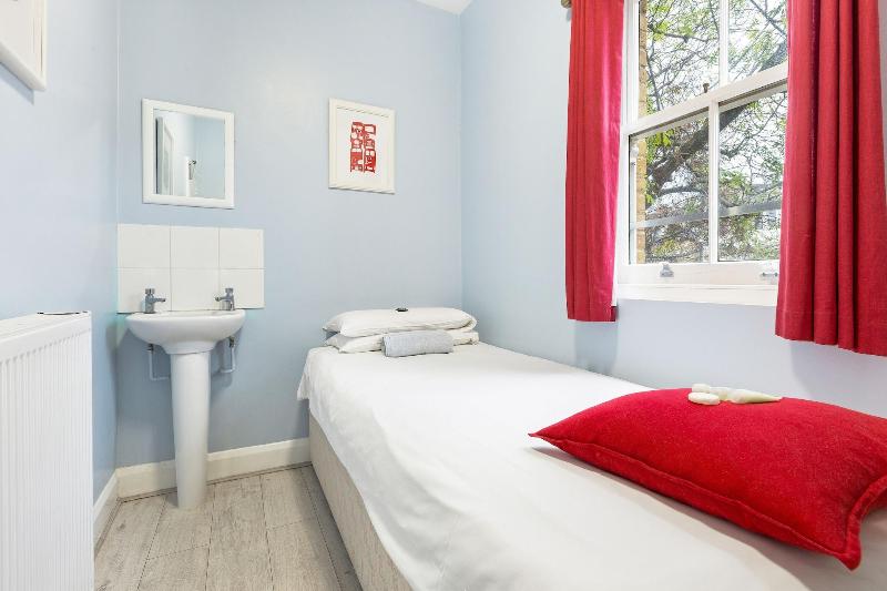 Astor Victoria Hostel - Adults Only - Oda