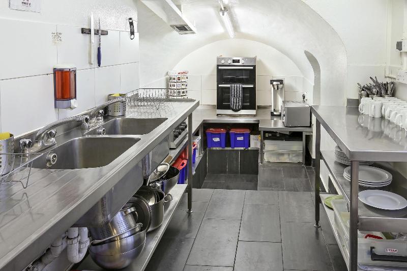 Astor Victoria Hostel - Adults Only - Oda