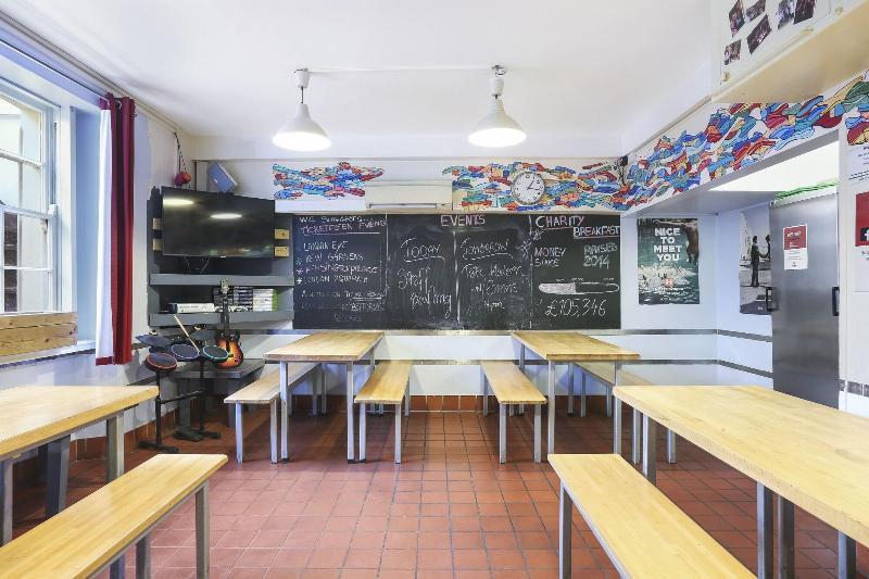 Astor Victoria Hostel - Adults Only - Restoran