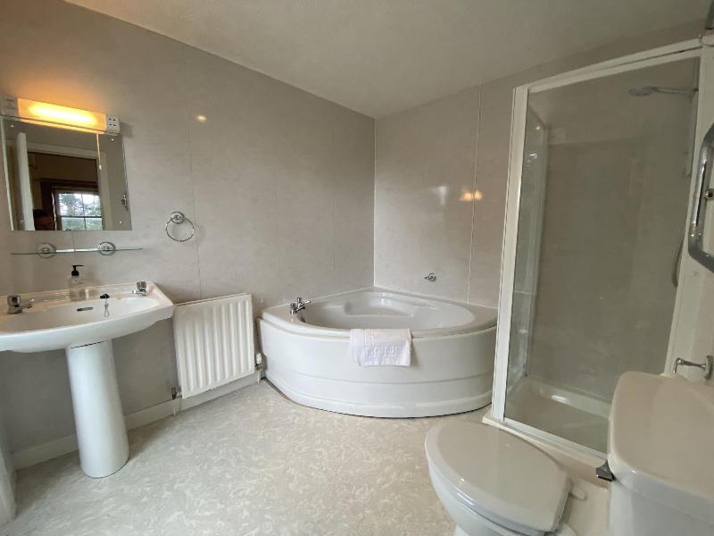 Columba House Hotel & Garden Restaurant - Oda