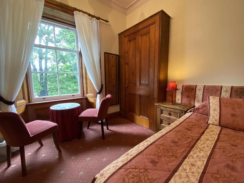 Columba House Hotel & Garden Restaurant - Oda