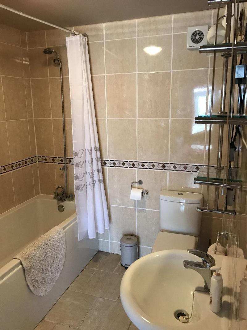 Setcops Farm Holiday Cottages - Oda