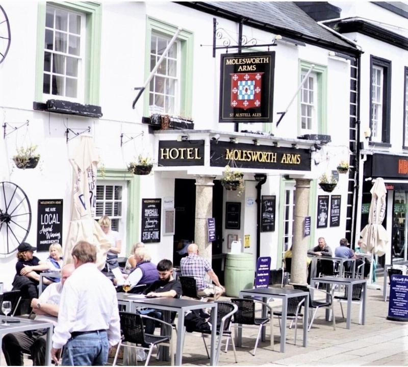 Molesworth Arms - Genel