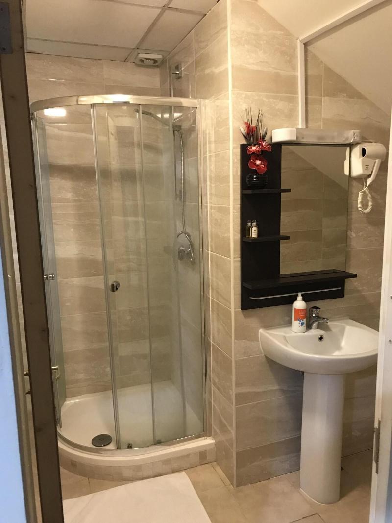 Pacific Inn London Heathrow - Oda