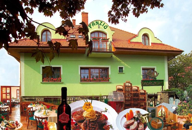 VadÃ¡szkÃ¼rt PanziÃ³ - Genel