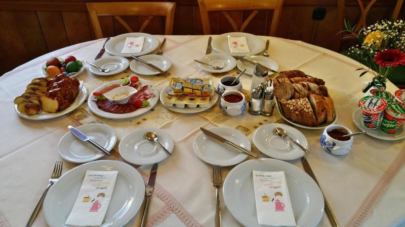 VadÃ¡szkÃ¼rt PanziÃ³ - Restoran