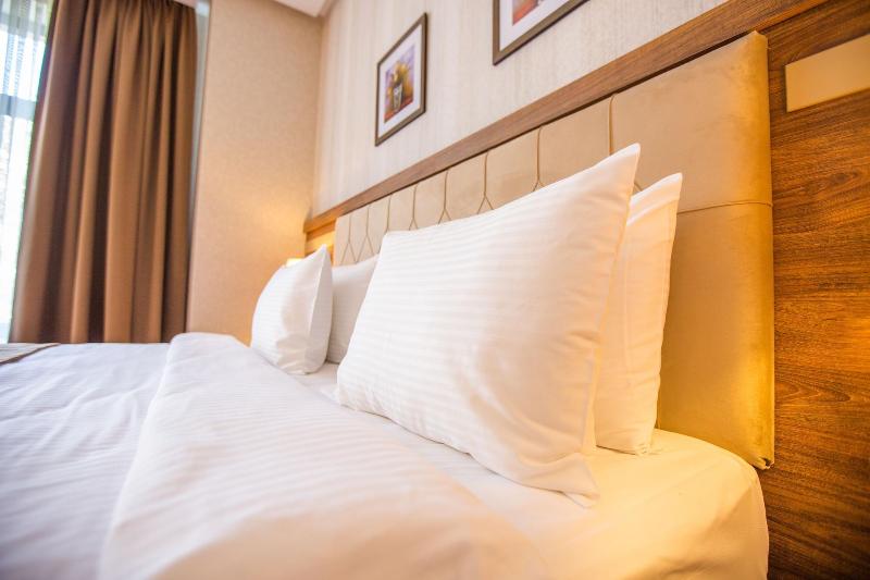 City Park Hotel Baku - Oda