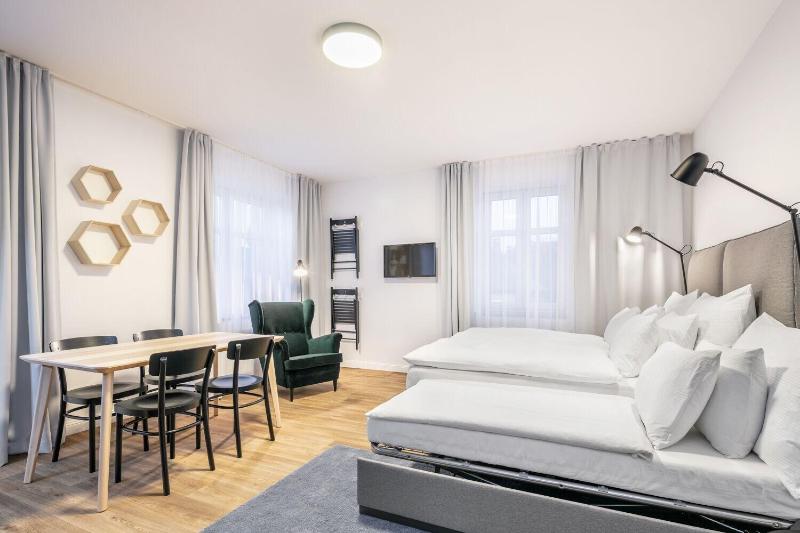Pytloun Flat Hotel - Oda