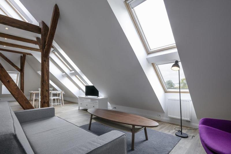 Pytloun Flat Hotel - Oda
