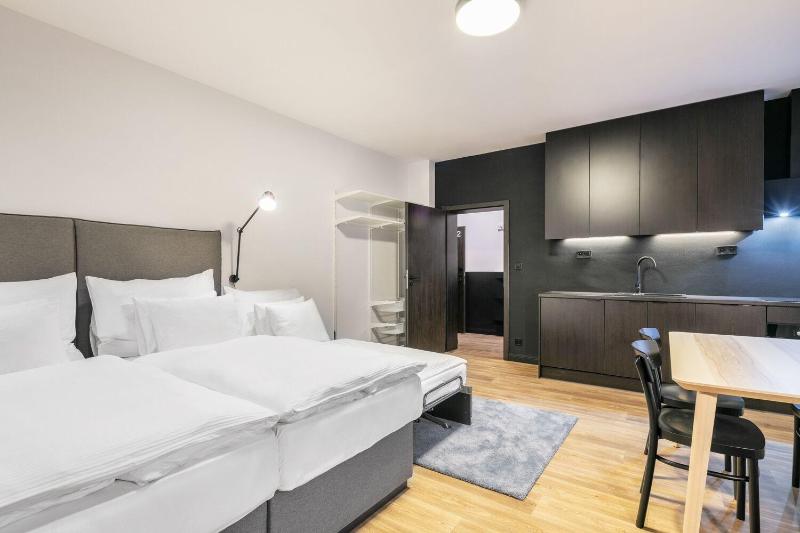 Pytloun Flat Hotel - Oda