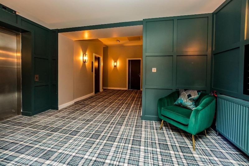 Stay Hotel - Lobi