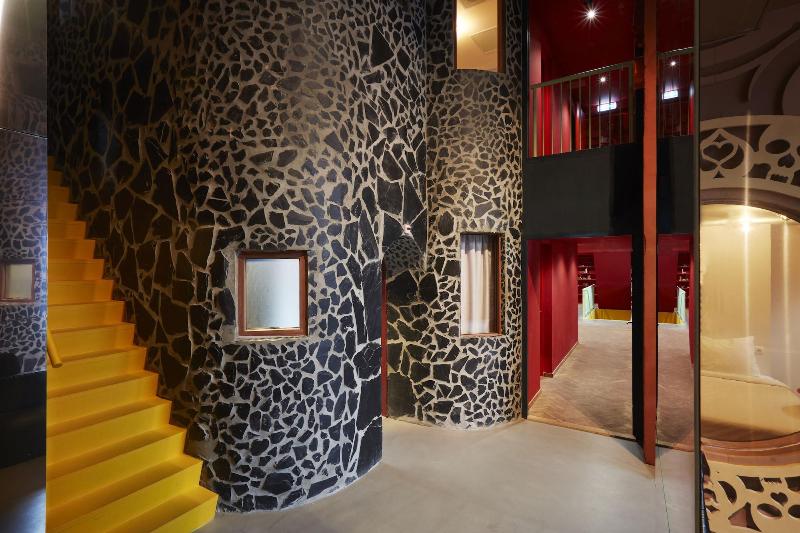 Hotel Not Hotel Rotterdam - Lobi