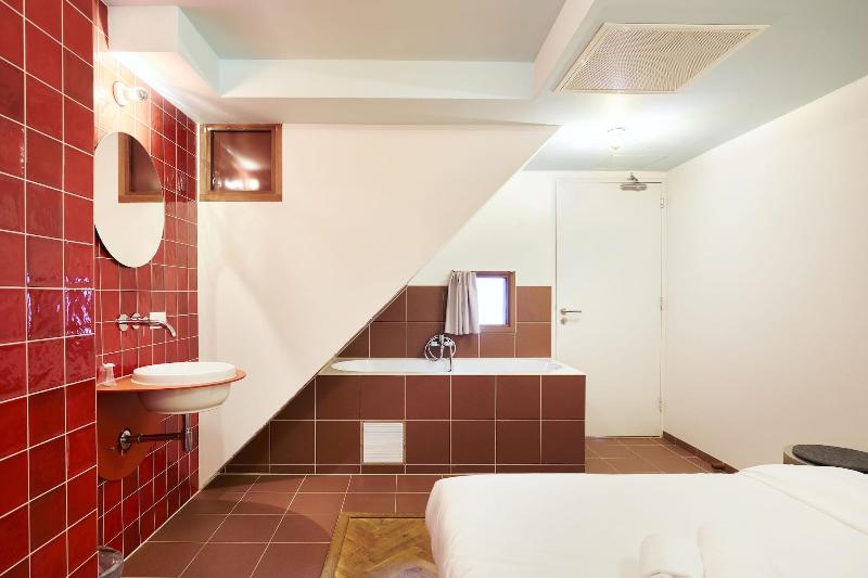 Hotel Not Hotel Rotterdam - Oda