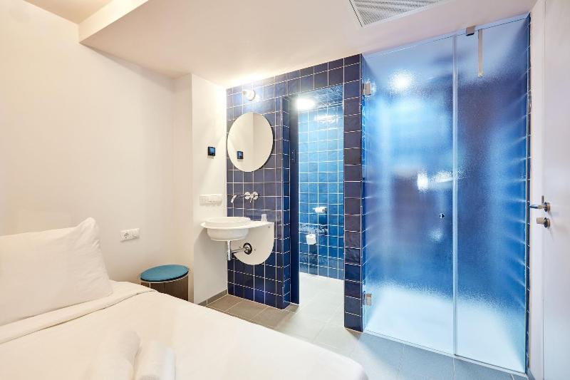 Hotel Not Hotel Rotterdam - Oda