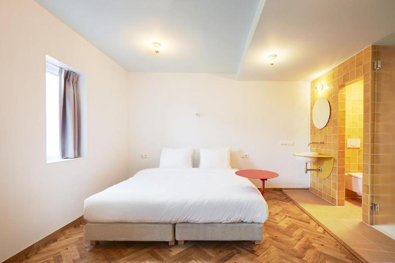 Hotel Not Hotel Rotterdam - Oda