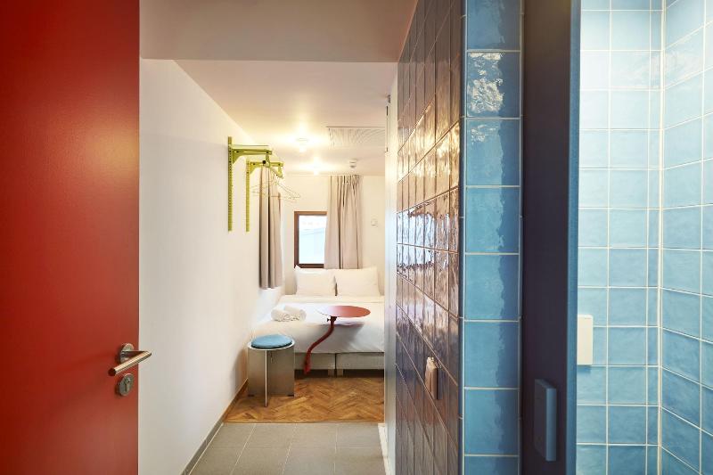 Hotel Not Hotel Rotterdam - Oda