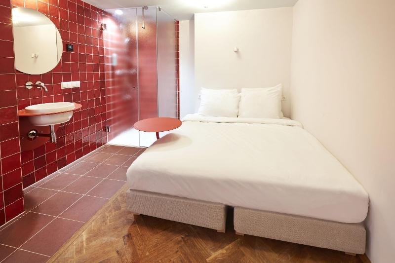 Hotel Not Hotel Rotterdam - Oda