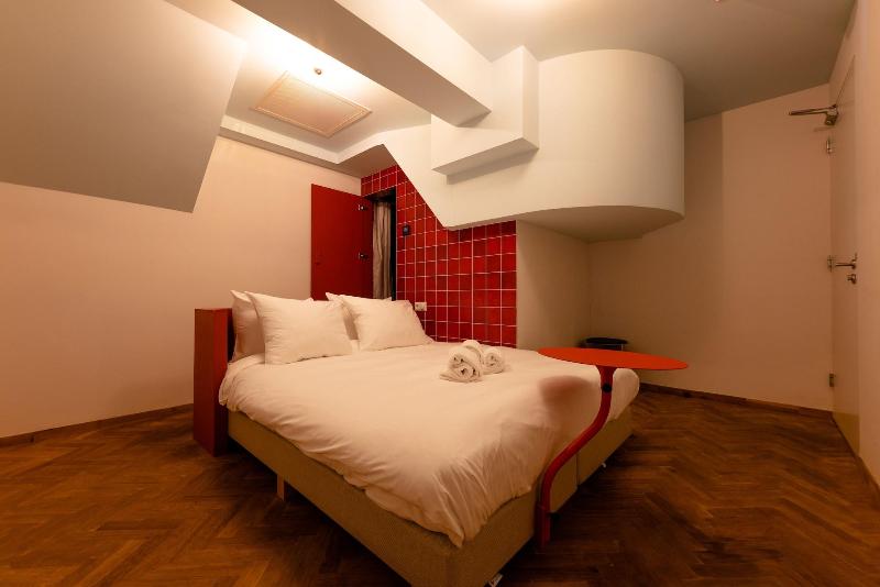 Hotel Not Hotel Rotterdam - Oda