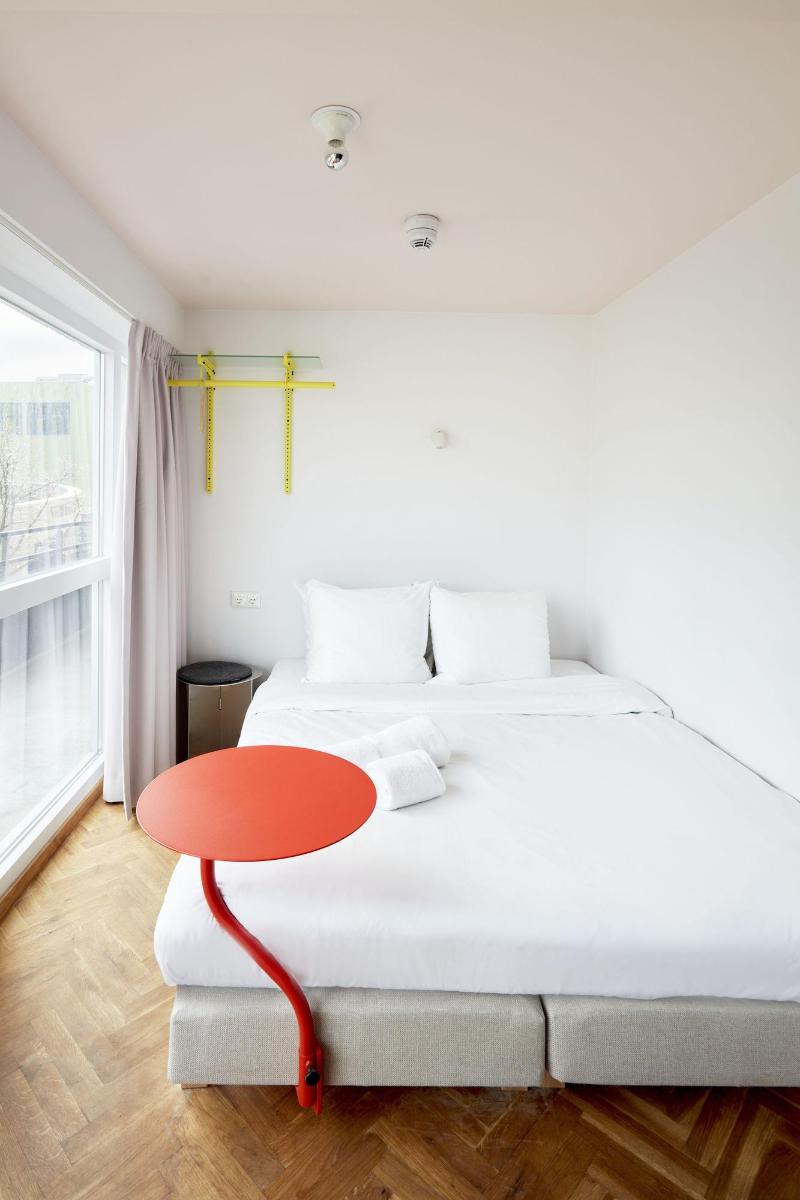Hotel Not Hotel Rotterdam - Oda