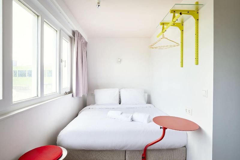 Hotel Not Hotel Rotterdam - Oda