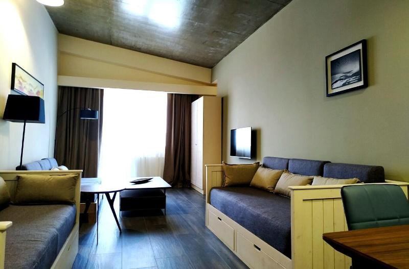Gudauri Hills ApartHotel - Oda