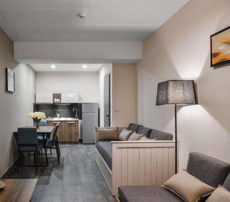 Gudauri Hills ApartHotel - Oda