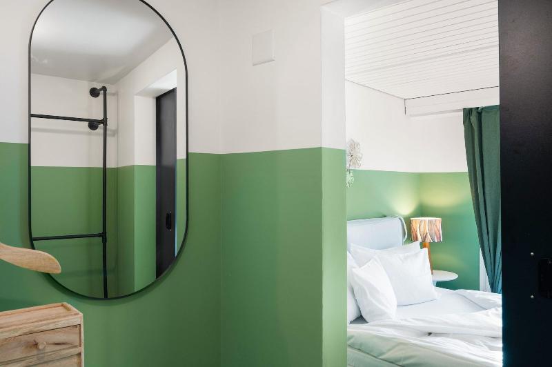 Becozy Self Check-in & Pop-up Hotel - Oda