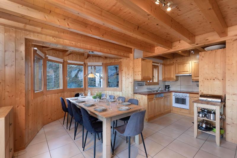 Chalet Belle Roche Recently Renovated Jacuzzi - Oda