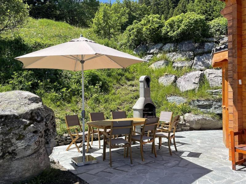 Chalet Belle Roche Recently Renovated Jacuzzi - Oda