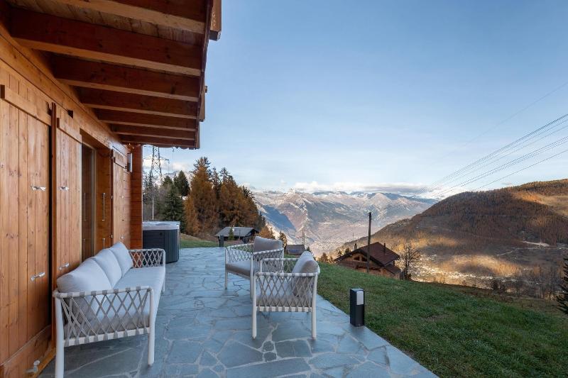 Chalet Belle Roche Recently Renovated Jacuzzi - Oda