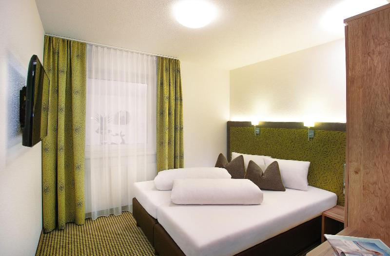Hotel Chasa Sulai - Oda