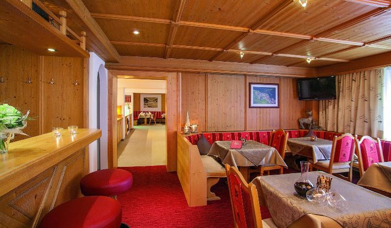 Hotel Chasa Sulai - Restoran