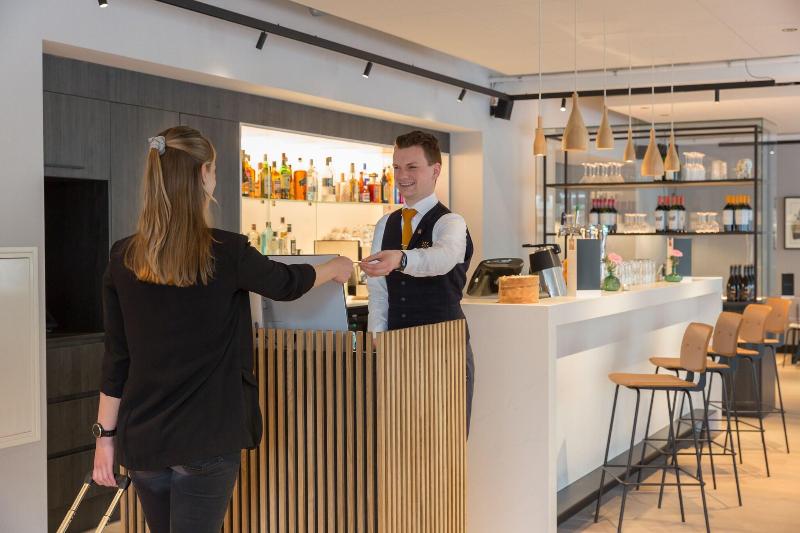 Postillion Hotel Rotterdam City Centre - Lobi