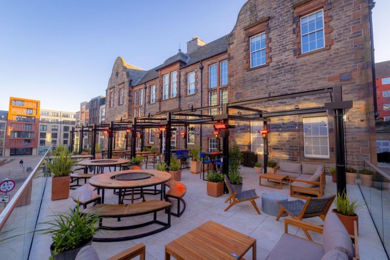 BrewDog DogHouse Edinburgh - Teras