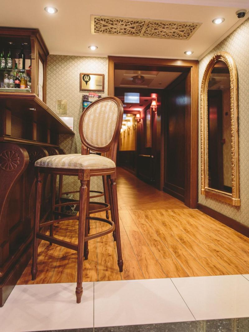 Mozart Hotel - Lobi