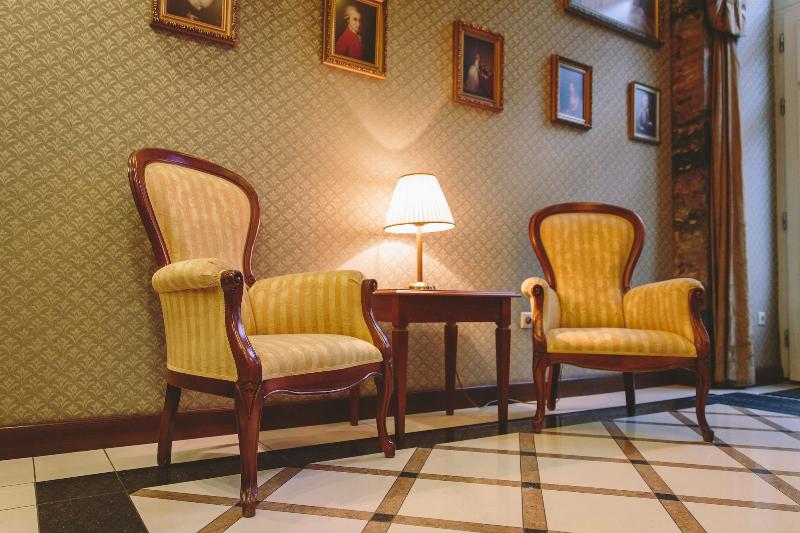 Mozart Hotel - Lobi