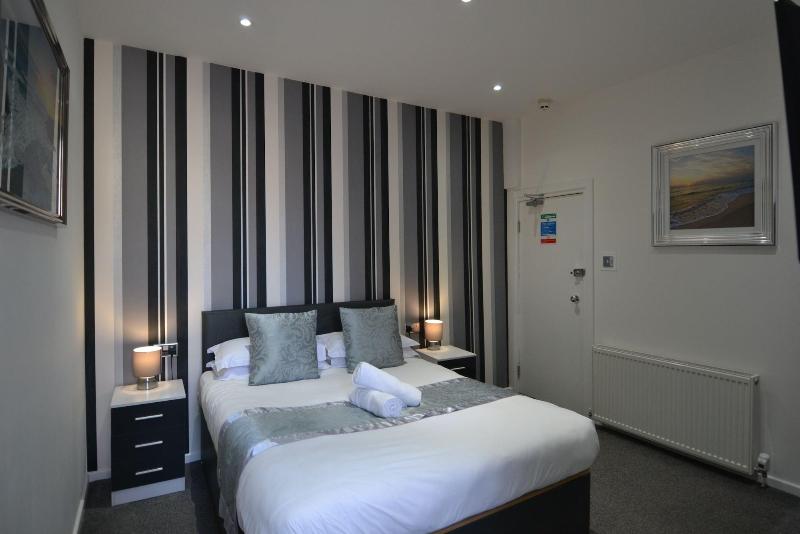 Hotel 33 - Oda