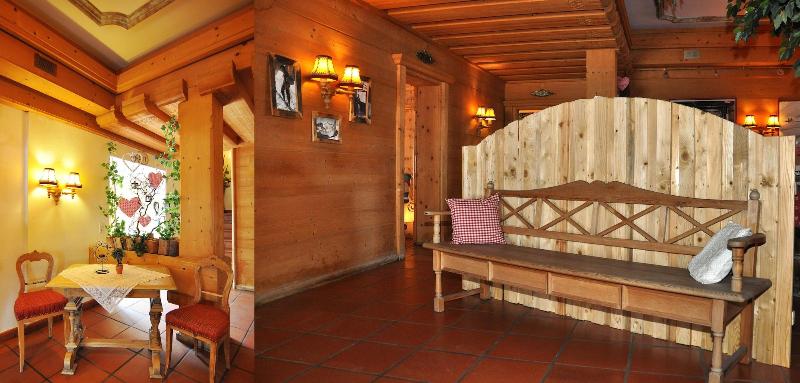 Kaiserhotel KitzbÃ¼hler Alpen - Bar