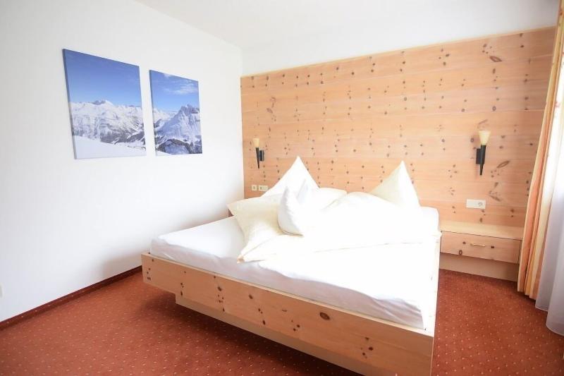 Hotel Hubertus - Oda